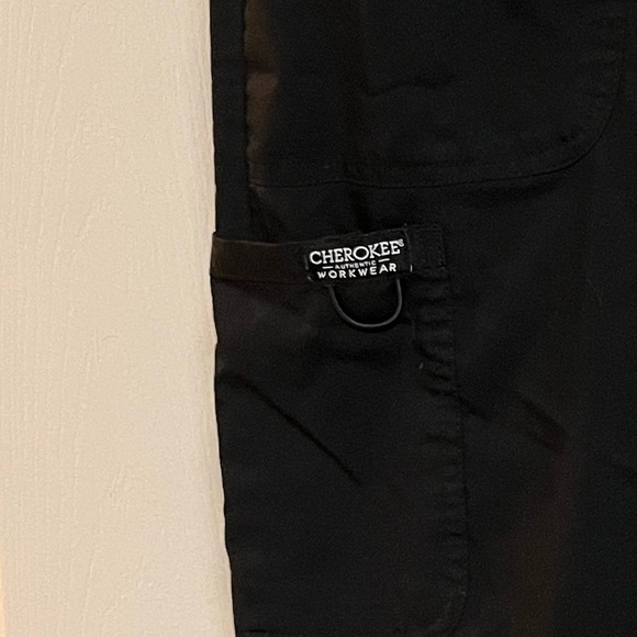 **SCRUB PANTS CHEROKEE **Women’s Scrub Pants in Black Xxs Petite - Picture 3 of 3
